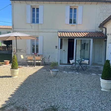 Gite Le Clos Saint-Sulpice-de-Faleyrens Exterior photo